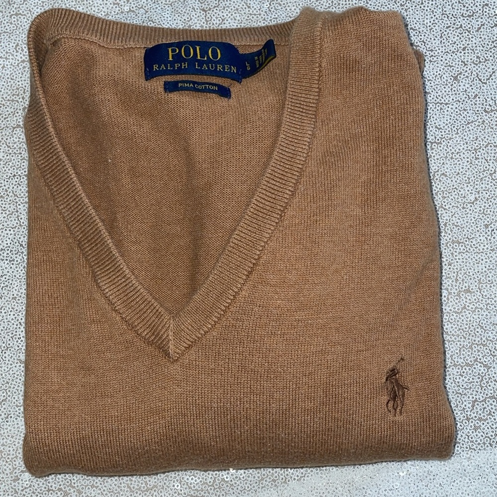 Polo Ralph Lauren
Cotton V-Neck Sweater